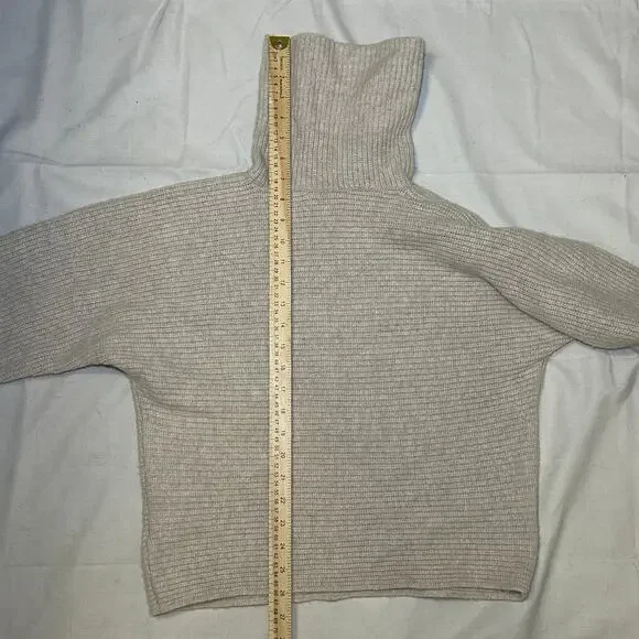 Vince Women's Cowl Neck‎ Ribbed Pullover Sweater Size Small Cashmere Wool Tan - Picture 5 of 9